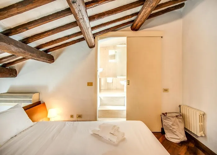 Lovely Attic With Private Terrace By Piazza Navona Appartement *