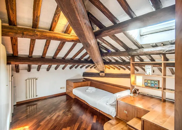 Lovely Attic With Private Terrace By Piazza Navona